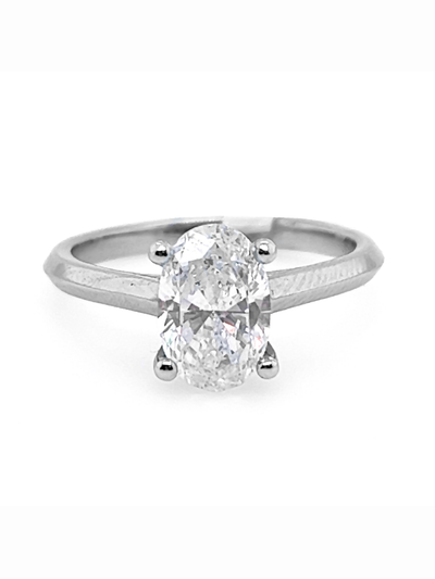 Bague solitaire ovale