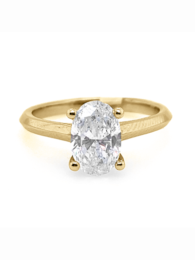 Bague solitaire ovale