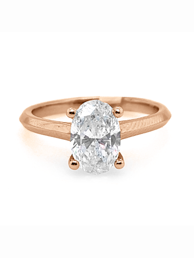 Bague solitaire ovale