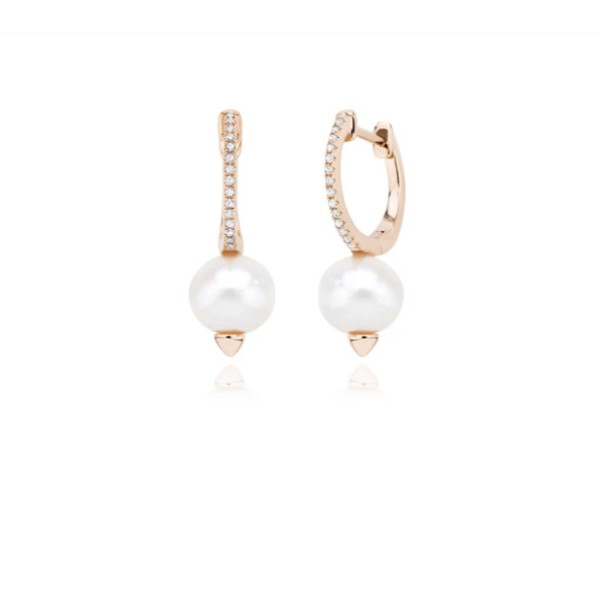 Boucles d'oreilles en or avec perle et diamants